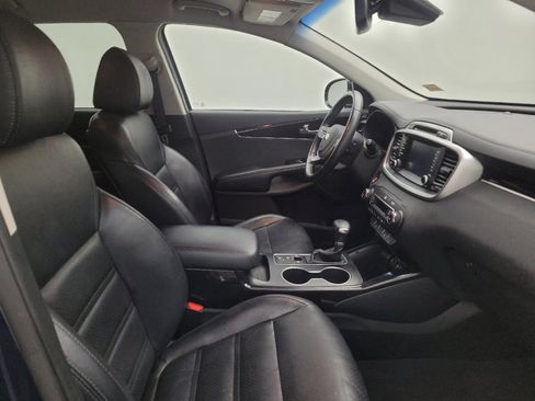 Used 2019 Kia Sorento EX FWD image 21