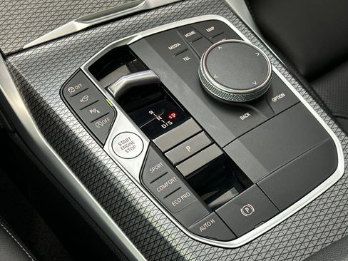 Used 2024 BMW 430i Coupe w/ M Sport Package RWD image 17