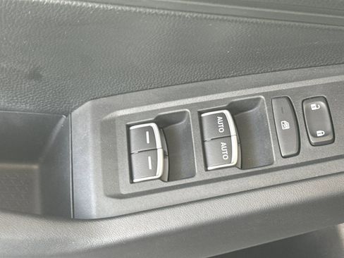 Certified 2023 Honda Accord LX image 13