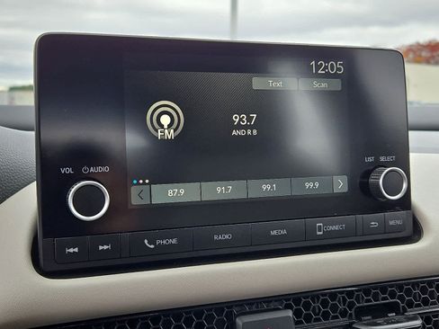 Certified 2023 Honda HR-V LX image 18