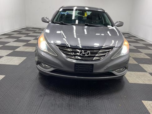 Used 2013 Hyundai Sonata SE w/ Navigation & Sunroof Pkg FWD image 24