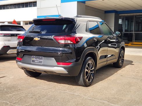 Certified 2025 Chevrolet TrailBlazer LT AWD/4WD image 6