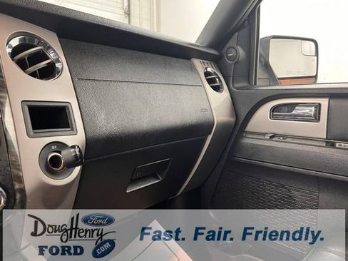 Used 2017 Ford Expedition EL Limited RWD image 41
