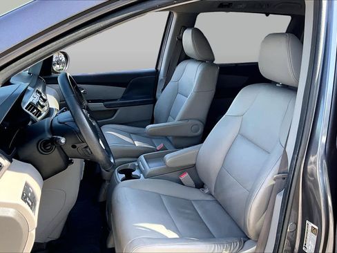 Used 2016 Honda Odyssey EX-L image 8