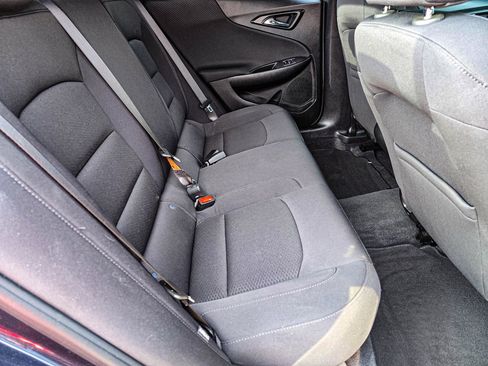 Used 2022 Chevrolet Malibu LS FWD image 33