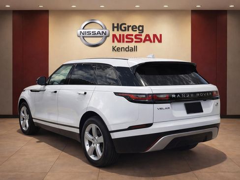 Used 2022 Land Rover Range Rover Velar S AWD/4WD image 2