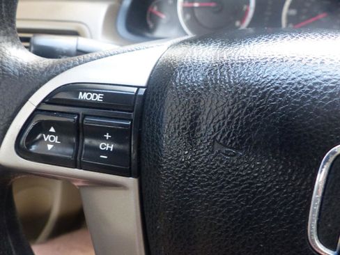 Used 2009 Honda Accord LX image 26