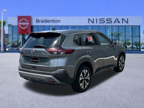 Certified 2023 Nissan Rogue SV image 5
