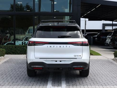 Certified 2026 INFINITI QX60 Autograph w/ Dark Cargo Package AWD/4WD image 6