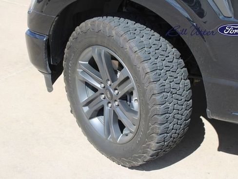 Used 2023 Ford F150 Lariat w/ Equipment Group 502A High image 9