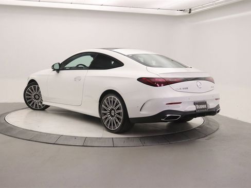New 2026 Mercedes-Benz CLE 300 4MATIC Coupe image 2