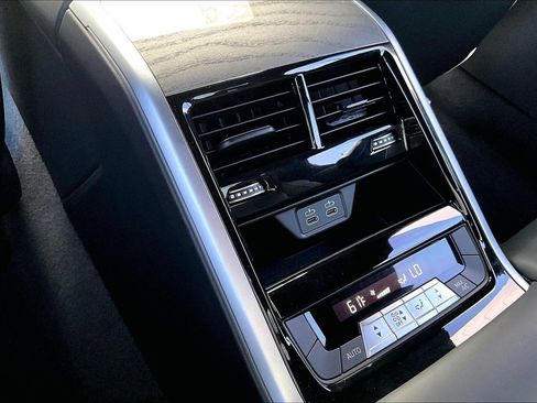 Used 2024 BMW 840i Gran Coupe w/ M Sport Professional Package image 34