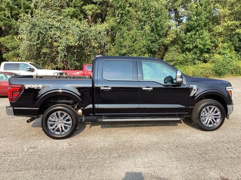 Used 2025 Ford F150 Lariat w/ Equipment Group 501A Mid AWD/4WD image 5