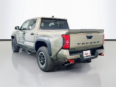 New 2025 Toyota Tacoma TRD Off-Road image 6