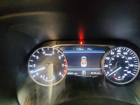 Used 2025 Nissan Sentra SV w/ All-Weather Package FWD image 23