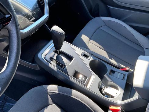 Used 2025 Subaru Crosstrek 2.0i Premium image 16