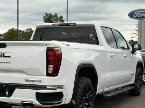 Used 2023 GMC Sierra 1500 Elevation w/ LPO, Elevation Black Package AWD/4WD image 32