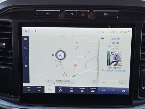 Used 2023 Ford F150 Lariat w/ Equipment Group 502A High image 16