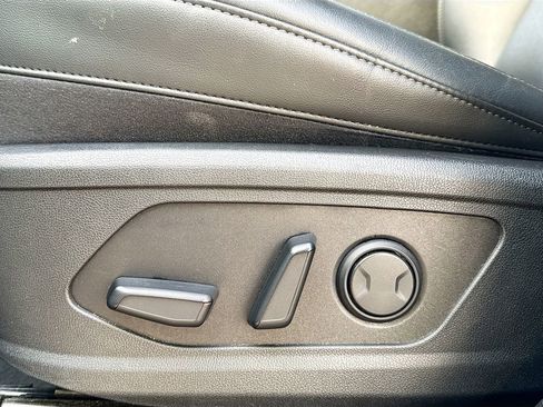 Used 2022 Kia Sorento SX image 17