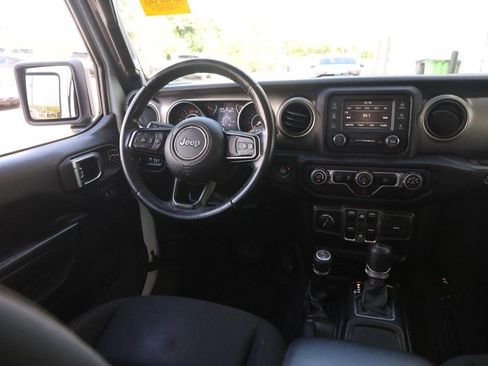 Used 2020 Jeep Wrangler Unlimited Sport S AWD/4WD image 22