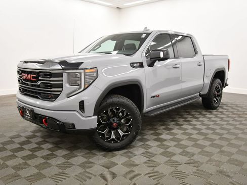 Used 2024 GMC Sierra 1500 AT4 w/ Technology Package AWD/4WD image 2