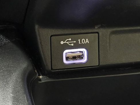 Used 2020 Honda CR-V LX image 28