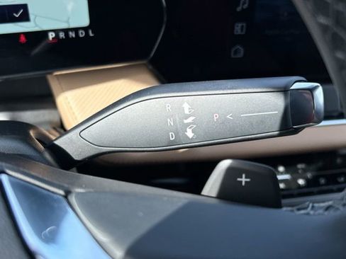 New 2026 Chevrolet Equinox ACTIV w/ Convenience Package III image 46