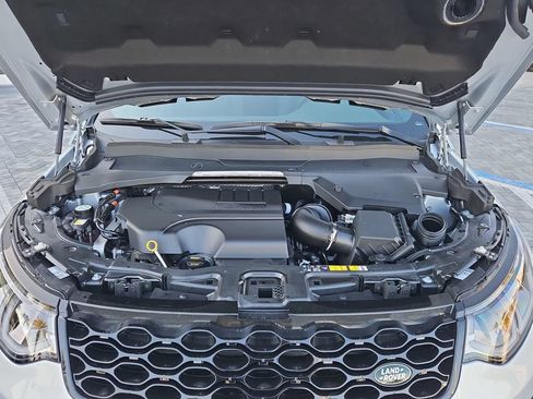New 2026 Land Rover Discovery Sport Landmark AWD/4WD image 30