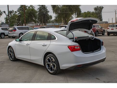 Used 2023 Chevrolet Malibu LT FWD image 9