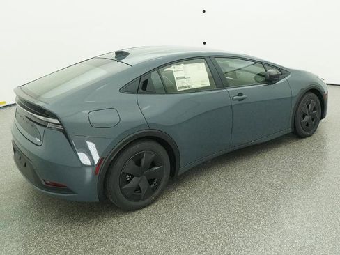 New 2026 Toyota Prius Plug-In Hybrid image 22