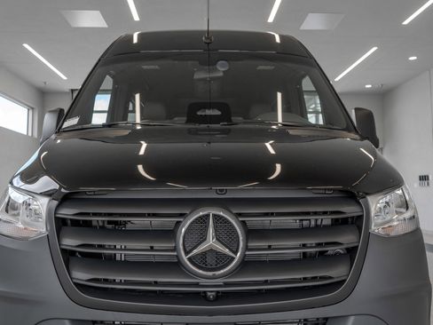 New 2025 Mercedes-Benz Sprinter 2500 image 23