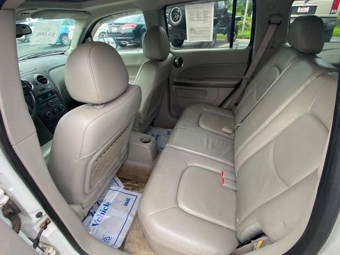 Used 2006 Chevrolet HHR LT w/ Preferred Equipment Group FWD image 5