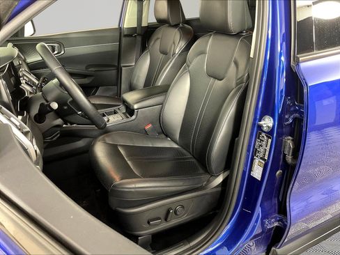 Used 2023 Kia Sorento S FWD image 21