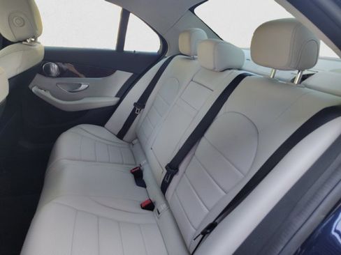 Used 2017 Mercedes-Benz C 350e Sedan image 18