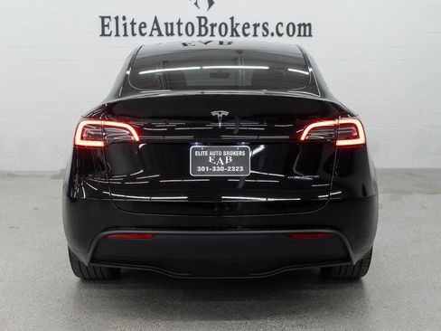 Used 2024 Tesla Model Y Long Range image 4
