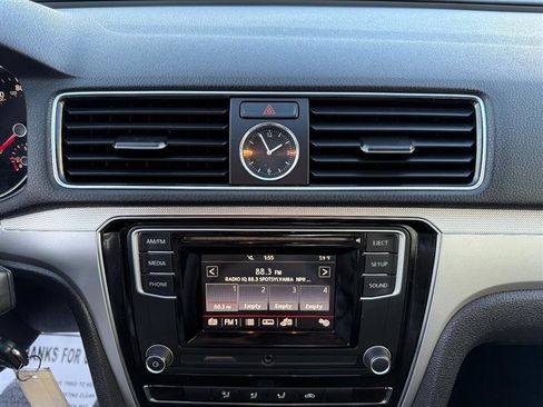 Used 2016 Volkswagen Passat 1.8T S image 35