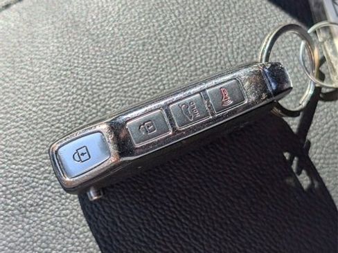 Used 2022 Kia Soul LX w/ Technology Package image 29