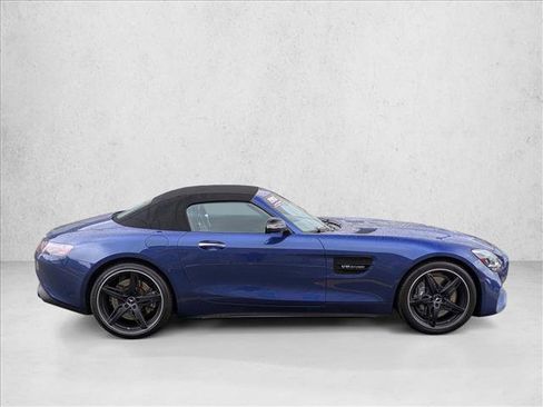 Used 2020 Mercedes-Benz AMG GT Roadster image 4