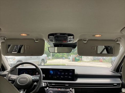 Used 2024 Hyundai Sonata SEL FWD image 29