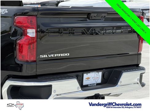 New 2026 Chevrolet Silverado 1500 W/T w/ WT Safety Package AWD/4WD image 6