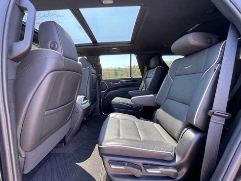Certified 2024 Cadillac Escalade Sport w/ LPO, ONYX Package AWD/4WD image 26