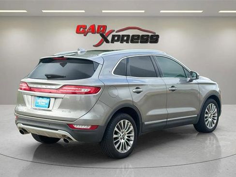 Used 2016 Lincoln MKC Reserve w/ Lincoln MKC Climate Package image 8