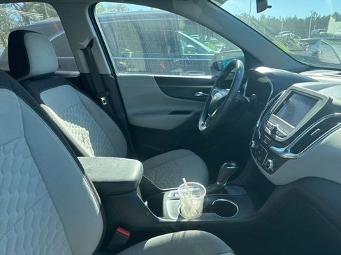 Used 2020 Chevrolet Equinox LS w/ LS Convenience Package image 15