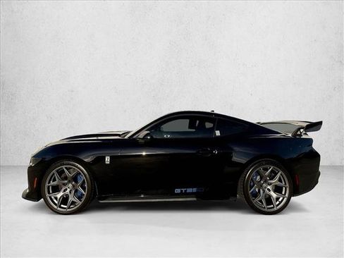 Used 2025 Ford Mustang GT Premium w/ GT Performance Package RWD image 6