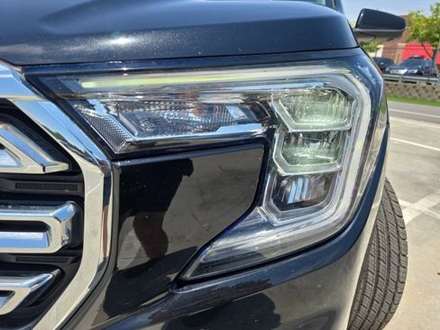 Used 2022 GMC Terrain SLT w/ Infotainment Package II image 31