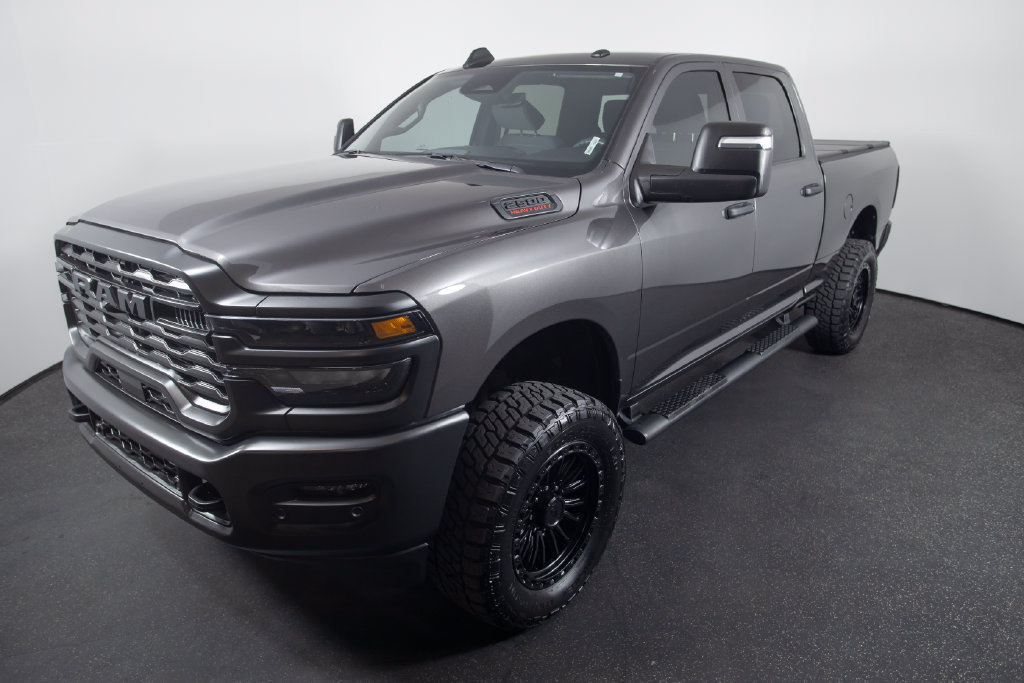 Used 2025 RAM 2500 Tradesman AWD/4WD image 6
