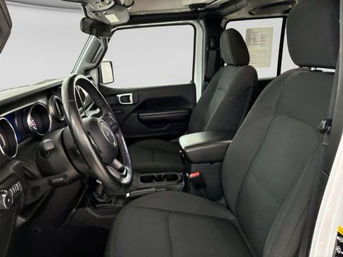 Used 2021 Jeep Wrangler Unlimited Sport image 12