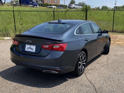 Used 2021 Chevrolet Malibu RS FWD image 9