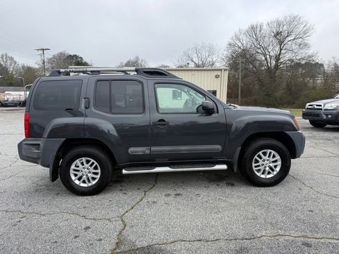 Used 2015 Nissan Xterra S w/ Value Package image 8