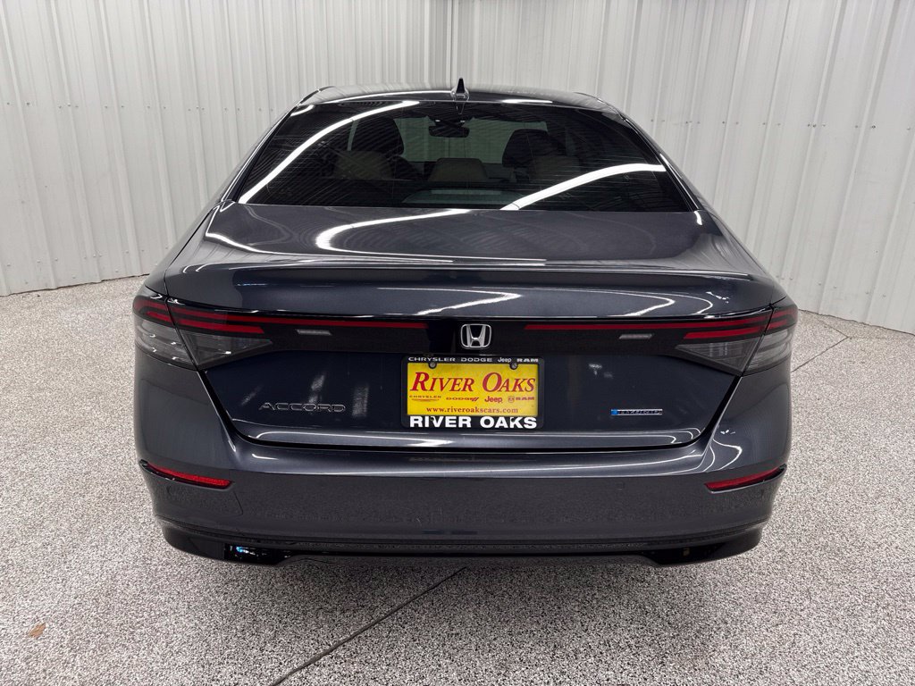 Used 2024 Honda Accord EX-L image 5